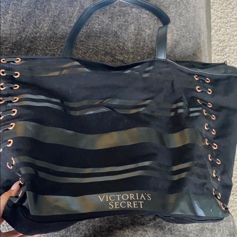 BAGS! - Picture 4 of 8